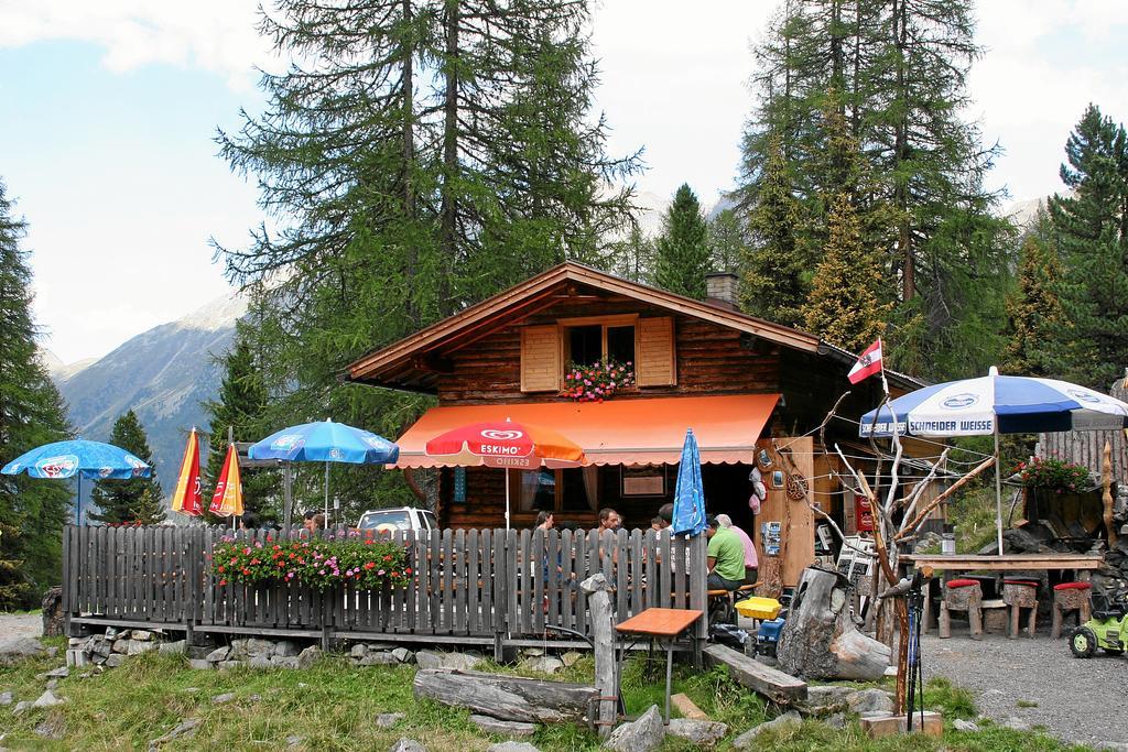 Haus Andrea Apartamento Sankt Leonhard im Pitztal Exterior foto